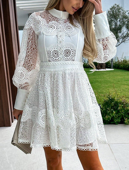 Sukienka mini koronkowa z górą na guziki Fidan-Sukienki-Evoranow