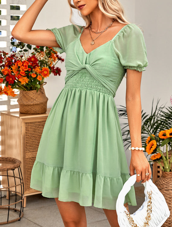 Sukienka mini z drapowaniem na biuście i gumką w pasie Geriene-Sukienki-Evoranow